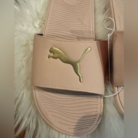 NWT rose quartz Puma slides - Picture 4 of 5